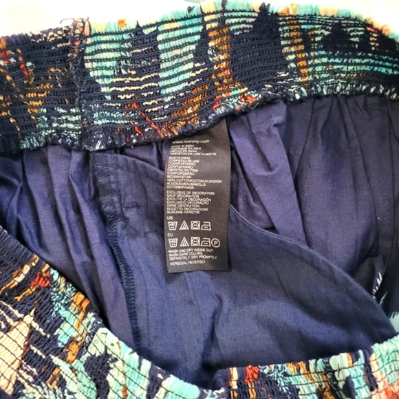 🔹3/$15🔹Women's Tommy Hilfiger, Beachy print Skirt w/matching Camisole - Picture 4 of 5